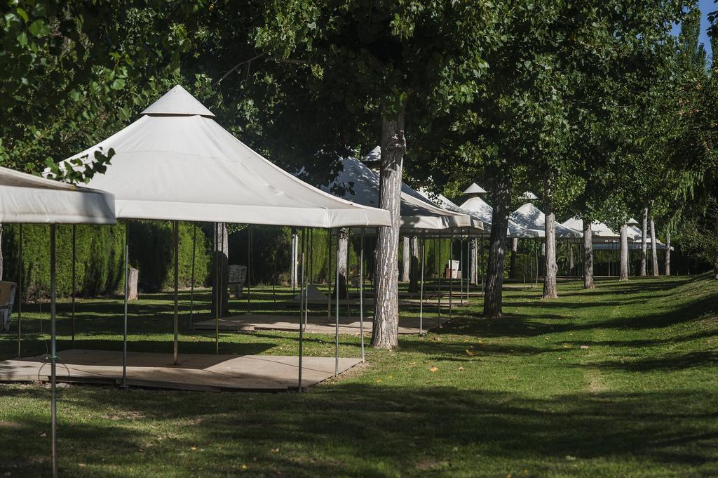 Camping & Bungalows Ligueerre De Cinca Екстериор снимка