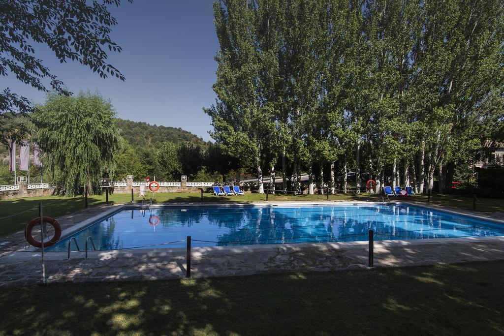 Camping & Bungalows Ligueerre De Cinca Екстериор снимка